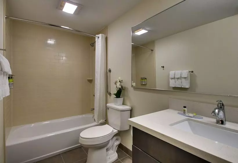 سوئیت 2 خوابه, Candlewood Suites Wichita East, An Ihg