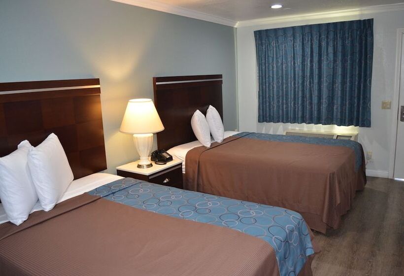 غرفه قياسيه سريرين مزدوجين, Welcome Inn Corona