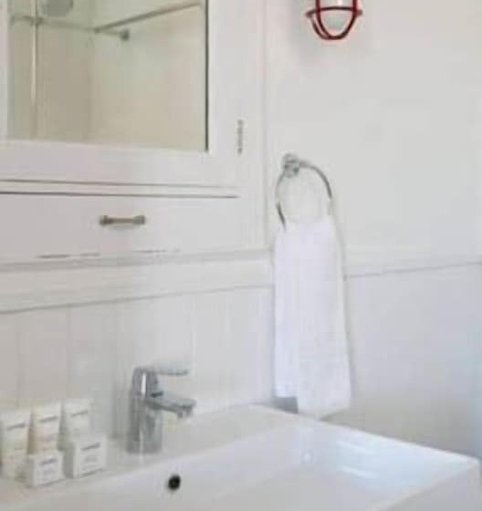 디럭스 스위트 킹 침대, Whitehall