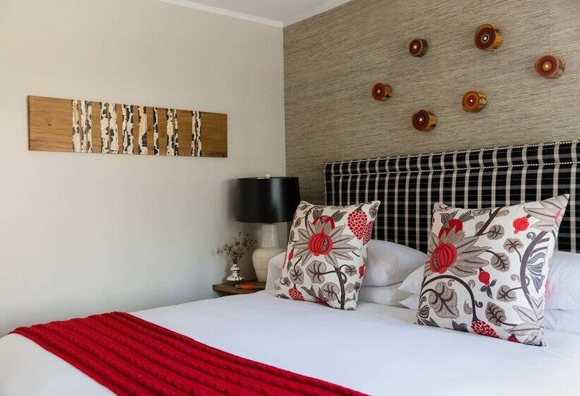 디럭스 스위트 킹 침대, Whitehall