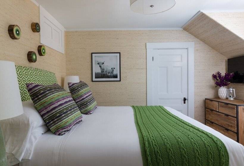 디럭스 스위트 킹 침대, Whitehall