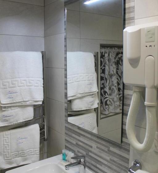 سوییت سوپریور, Palazzino Nina Boutique