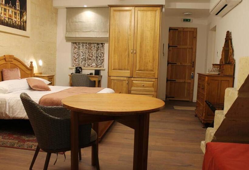 سوییت سوپریور, Palazzino Nina Boutique