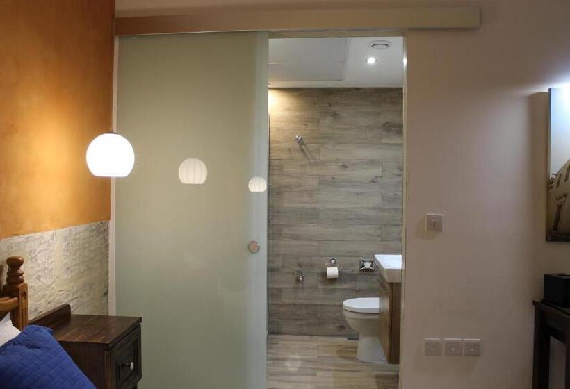 سوییت اجرایی, Palazzino Nina Boutique