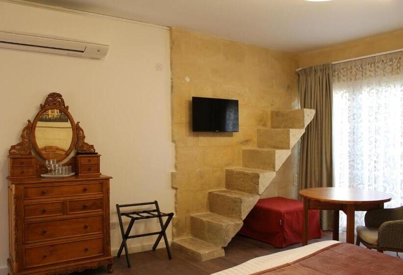 اتاق سوپریور با چشم‌انداز شهر, Palazzino Nina Boutique