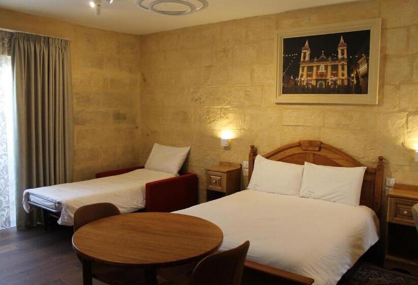 اتاق سوپریور با چشمانداز شهر, Palazzino Nina Boutique