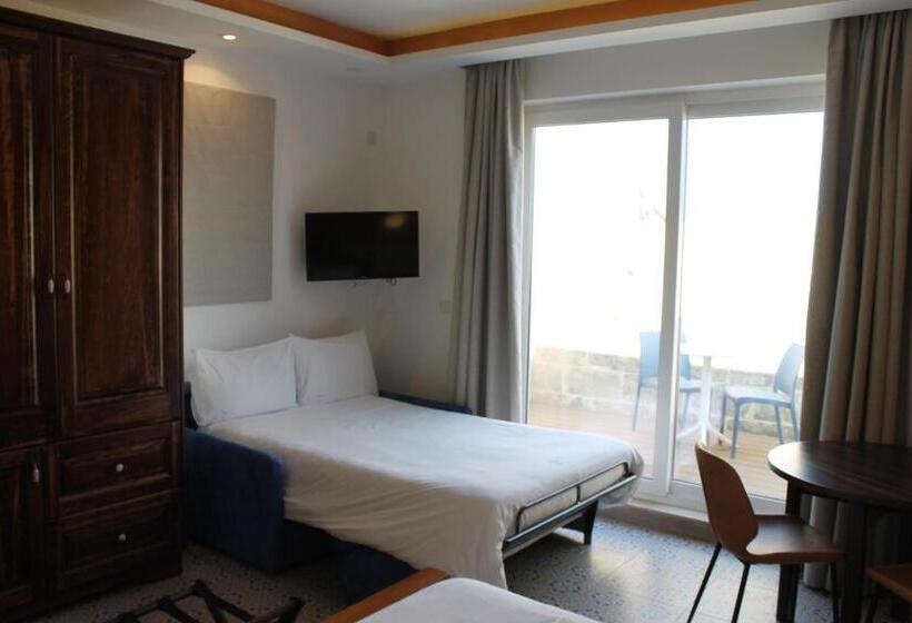 Superior Room with Terrace, Palazzino Nina Boutique