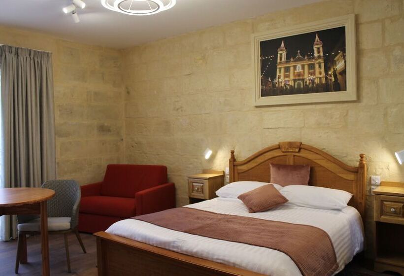 سوییت سوپریور, Palazzino Nina Boutique