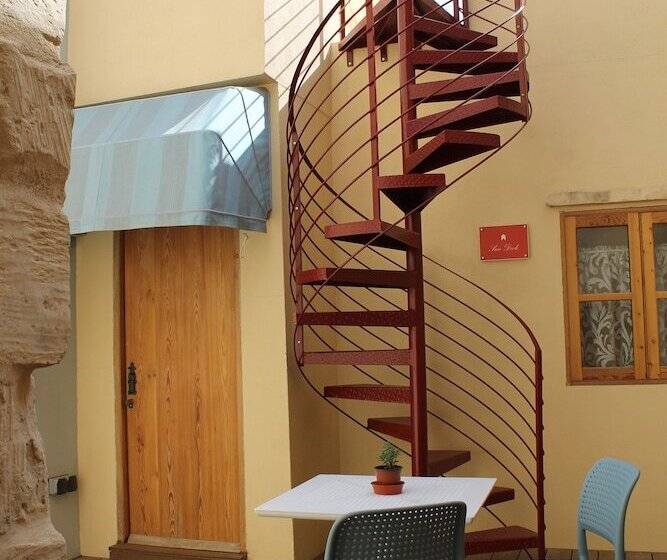 سوییت سوپریور, Palazzino Nina Boutique