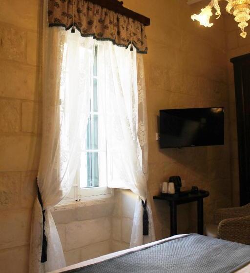 Deluxe Suite King Bed, Palazzino Nina Boutique