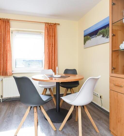 شقة غرفة واحدة, Pension Nordkap