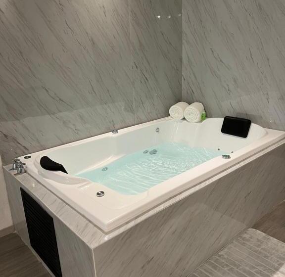 Люкс Повышенной Комфортности, Blanco Pachuca