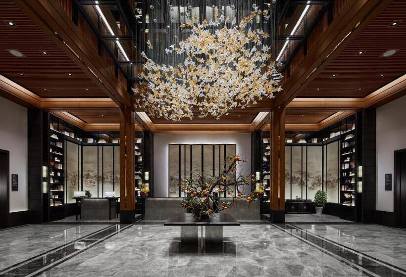 带大床的豪华间, Xianghu Xiaoyao Manor