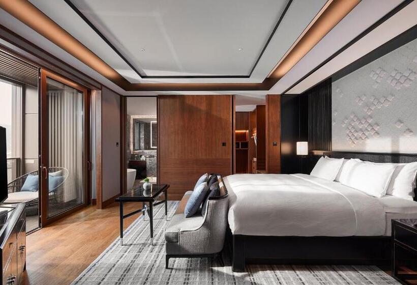 جناح مطل على البحيرة, Xianghu Xiaoyao Manor