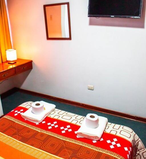 اتاق استاندارد, Huaraz Center Hostal
