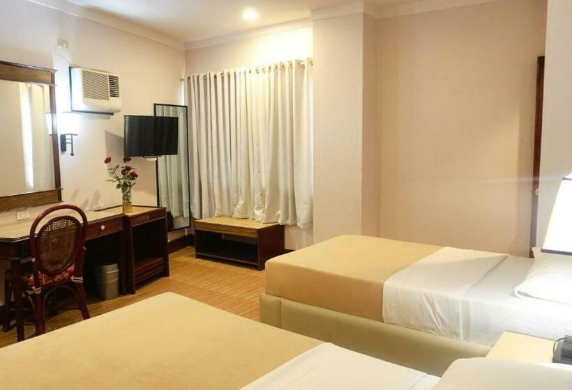 اتاق استاندارد سه نفره, Valencia