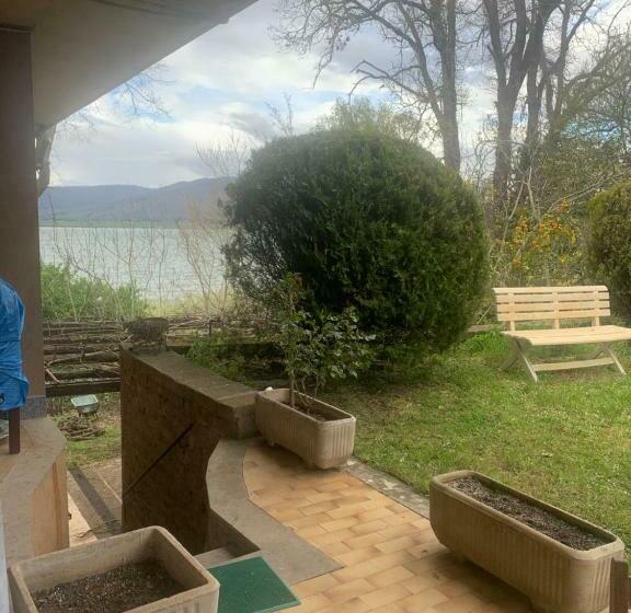 חדר סטנדרט נוף לגינה, Arturo & Trilly