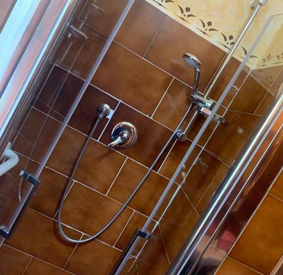 חדר סטנדרט נוף לגינה, Arturo & Trilly