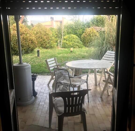 חדר סטנדרט נוף לגינה, Arturo & Trilly