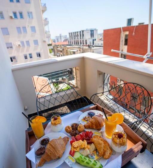 اتاق لوکس چهار تخته, Chicago