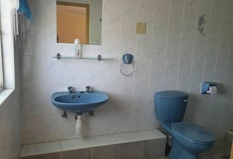 اتاق استاندارد, Okaputa Guest Farm