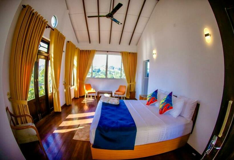 Pokój Deluxe z Balkonem, The Saffron Kandy