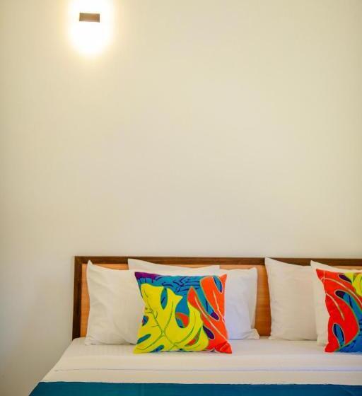 Pokój Deluxe z Balkonem, The Saffron Kandy