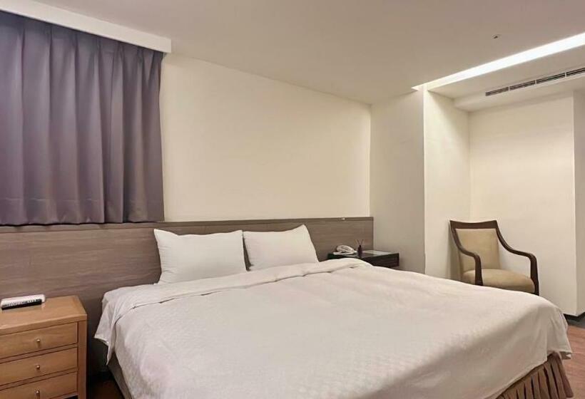 اتاق استاندارد, Crystal City