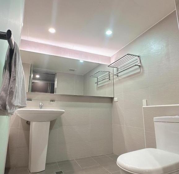 اتاق استاندارد, Crystal City