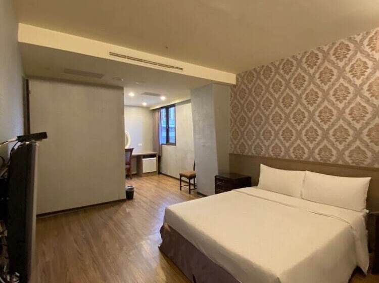 اتاق استاندارد, Crystal City