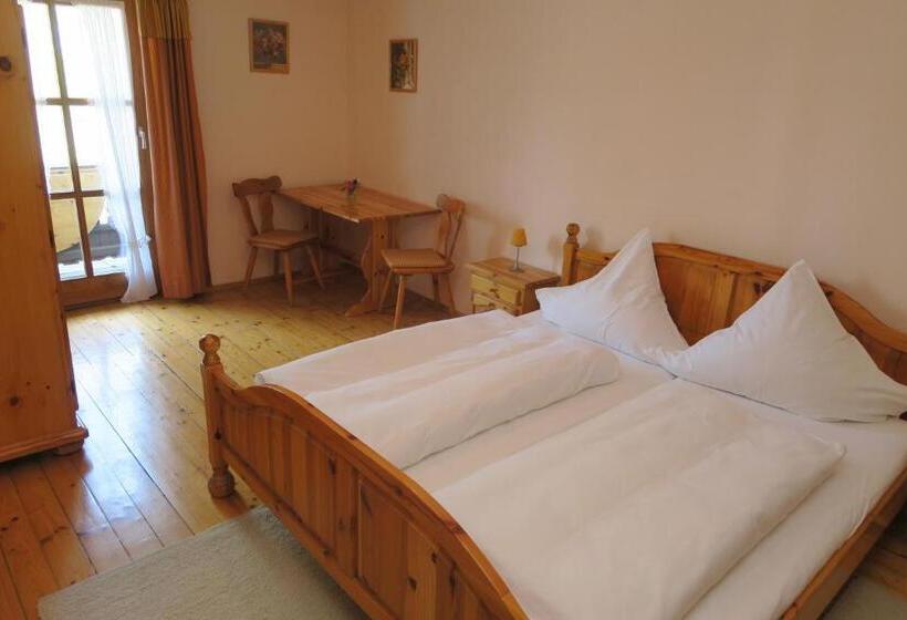 Номер Стандарт с Балконом, Gasthof Tiroler Hof