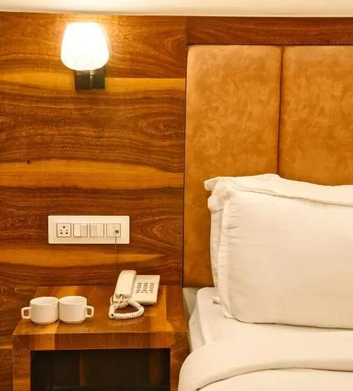 Suite, Height View Residency