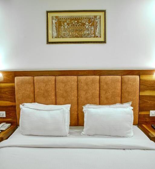 Suite, Height View Residency