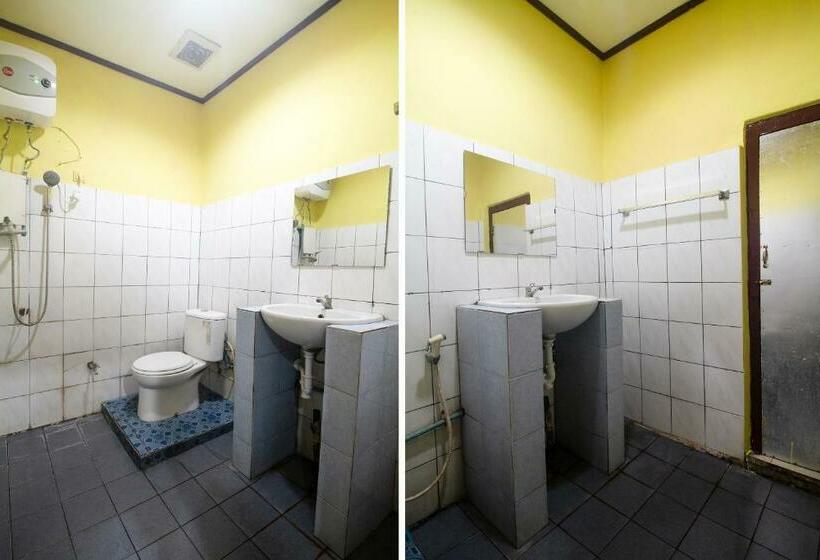 חדר אקונומי, Oyo 3104 Wisata