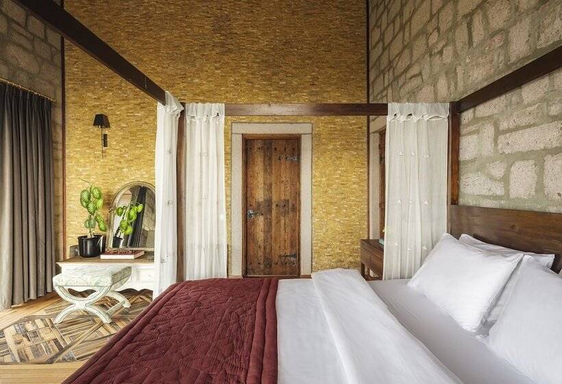 חדר דלוקס עם מרפסת נוף לים, Simurg Inn