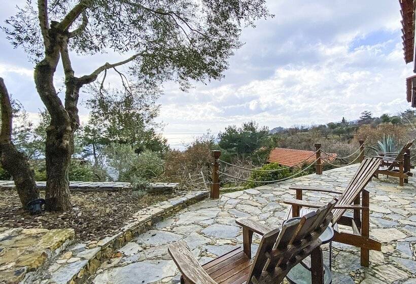 חדר דלוקס נוף לים, Simurg Inn