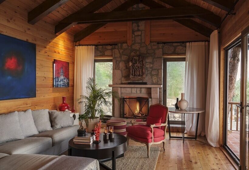 סוויטת דלוקס נוף לים, Simurg Inn