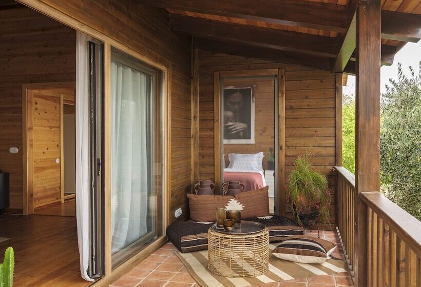 סוויטת דלוקס נוף לים, Simurg Inn