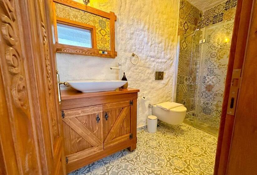 اتاق استاندارد, Stone Garden Tas