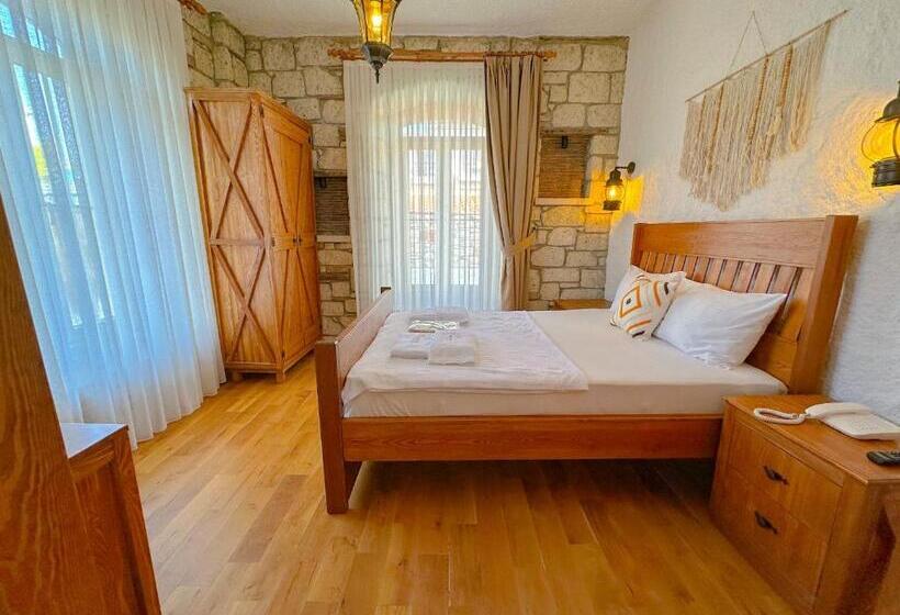 اتاق لوکس, Stone Garden Tas