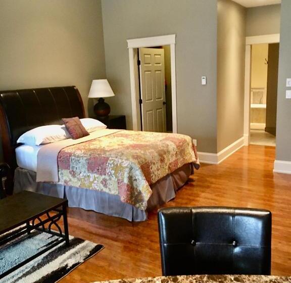 סוויטה דלוקס, Kootenay Wild Guest Suites