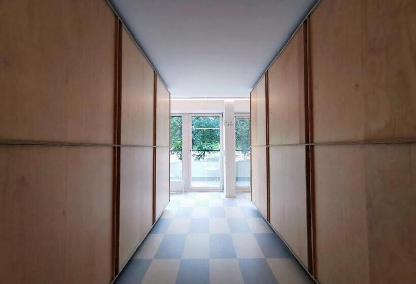 Capsule, Green Marmot Capsule Hotel Zürich