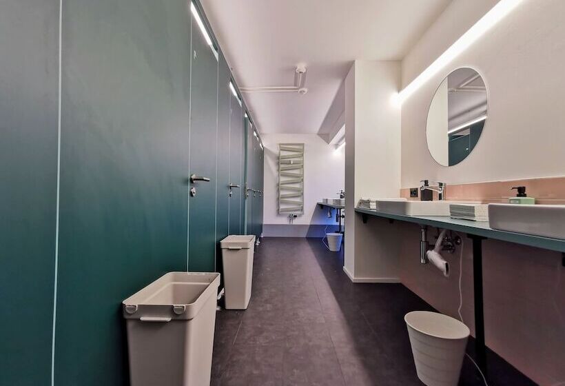 Capsule, Green Marmot Capsule Hotel Zürich