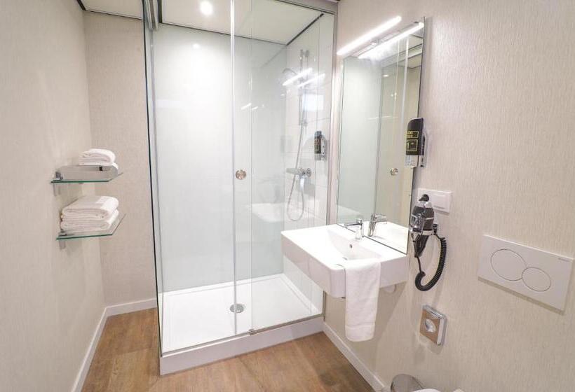 수피리어 룸, The Fallon Hotel Alkmaar