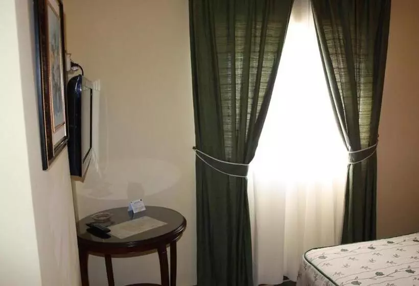 Standart Tek Kişilik Oda, Frijon