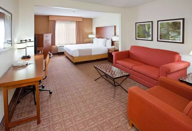 デラックススイート, La Quinta By Wyndham Bannockburn Deerfield