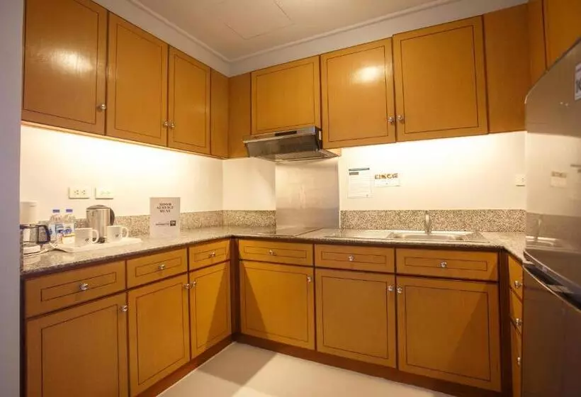 آپارتمان پریمیوم 1 خوابه, The Linden Suites