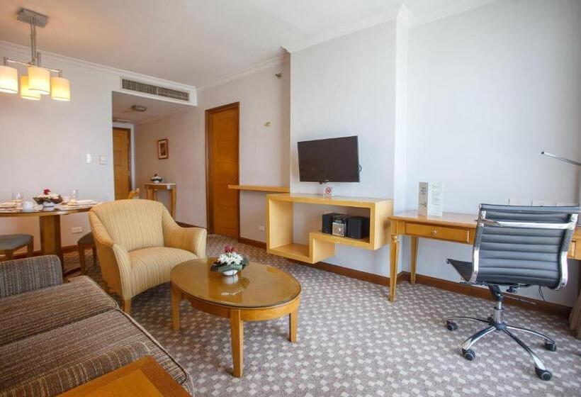 آپارتمان پریمیوم 1 خوابه, The Linden Suites