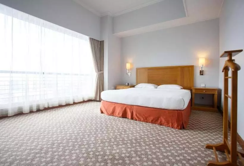 آپارتمان اجرایی 1 خوابه, The Linden Suites