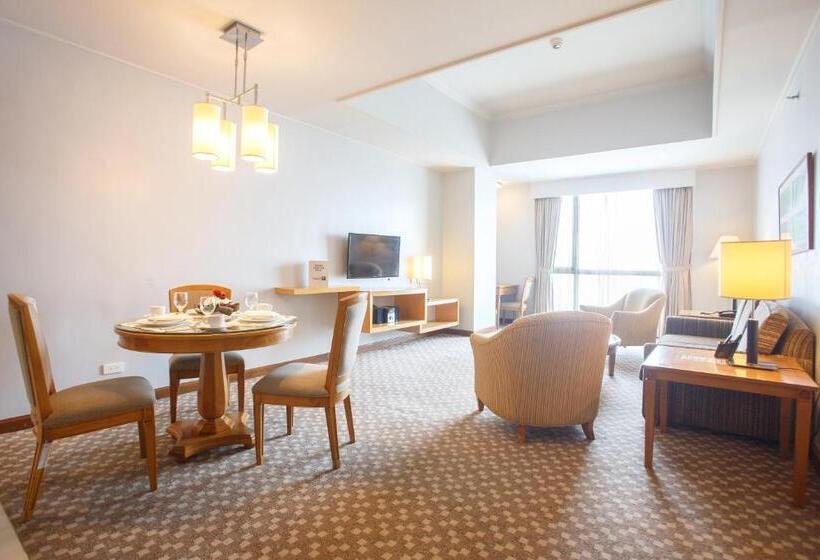 آپارتمان مدیریتی 2 خوابه, The Linden Suites